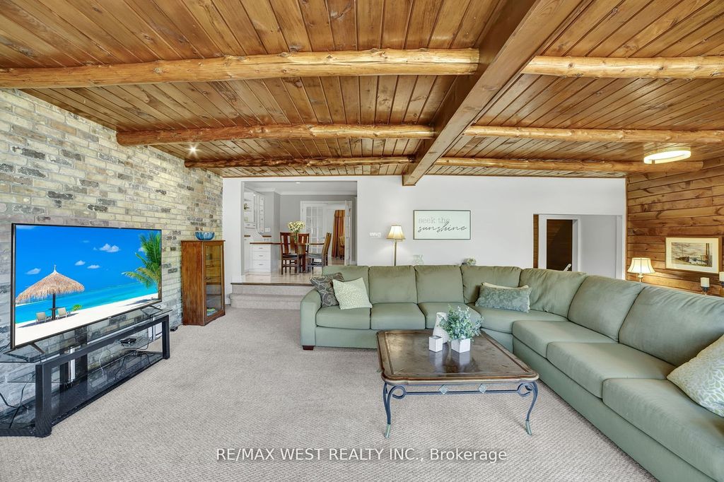 Photo of 31 Lower Horning Road, Hamilton, ON L8S 3E9 (MLS # X12479465)