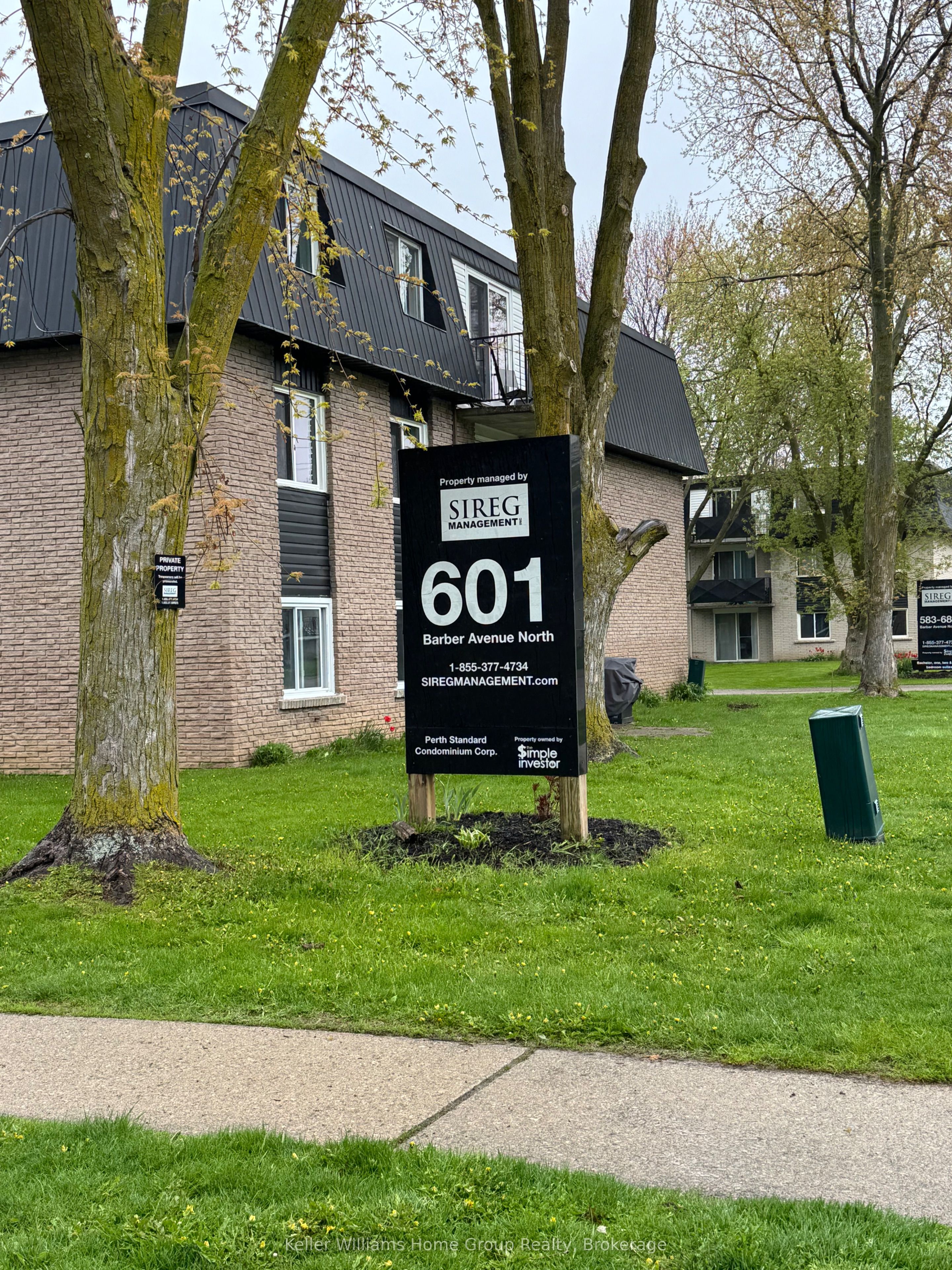 Photo 1 of 18 — 601 BARBER Avenue N 210, North Perth, ON N4W 1S4