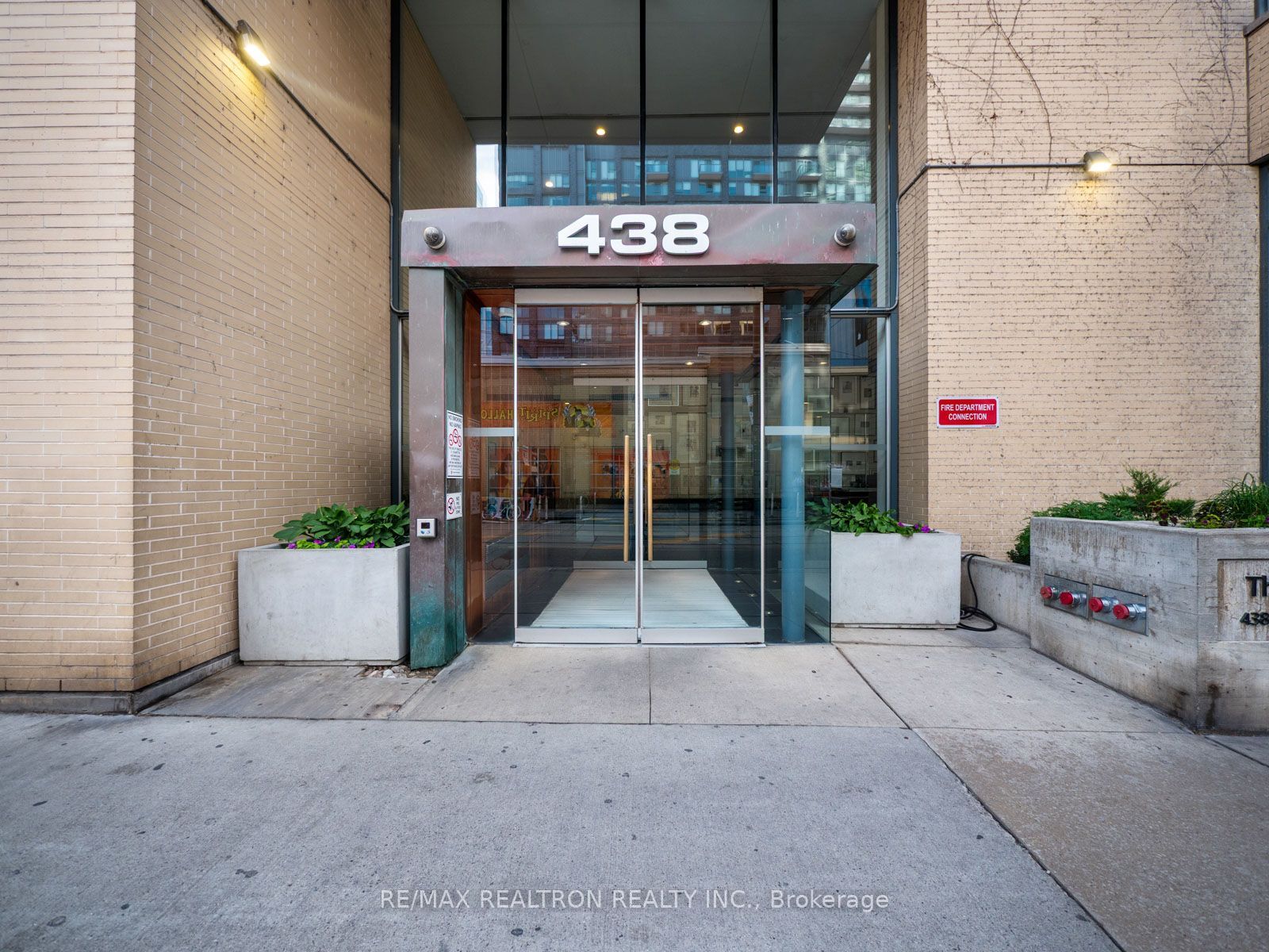 438 King Street 904