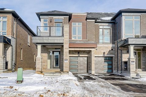 18 Mace Avenue Richmond Hill ON L4E 1K8