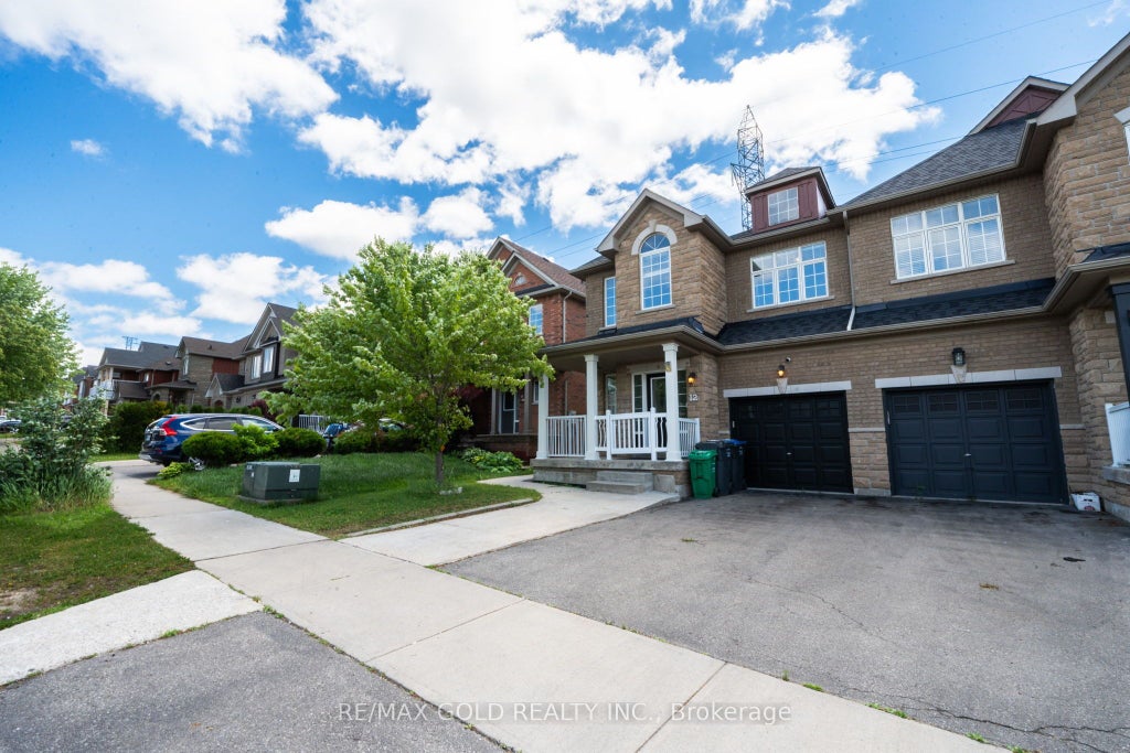 Photo of 12 Pefferlaw Drive, Brampton, ON L6Y 0K2 (MLS # W13605936)