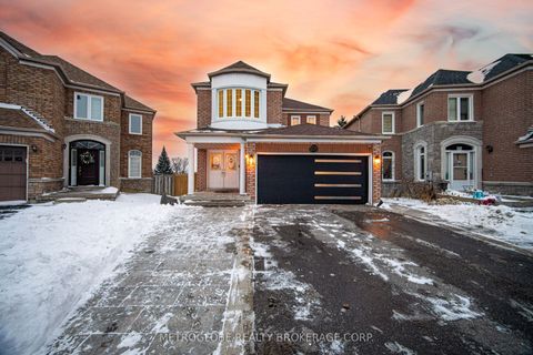 Photo of 231 Matthew Drive, Vaughan, ON L4L 9B4 (MLS # N12651752)