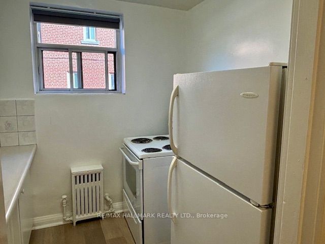 11 Anglesey Boulevard B2