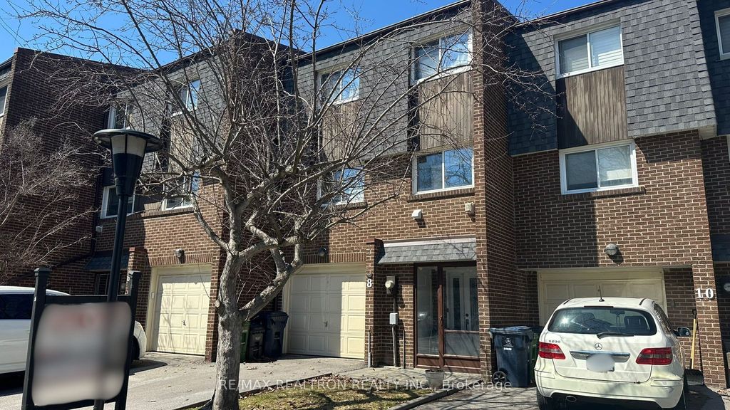 Photo of 8 Windy Golfway, Toronto, ON M3C 3A7 (MLS # C12966026)
