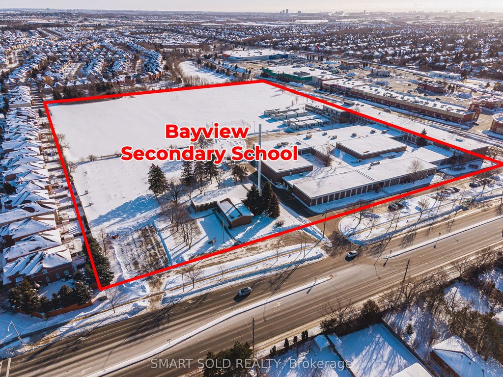 Photo of 29 Breezeway Crescent, Richmond Hill, ON L4S 1V7 (MLS # N12861380)