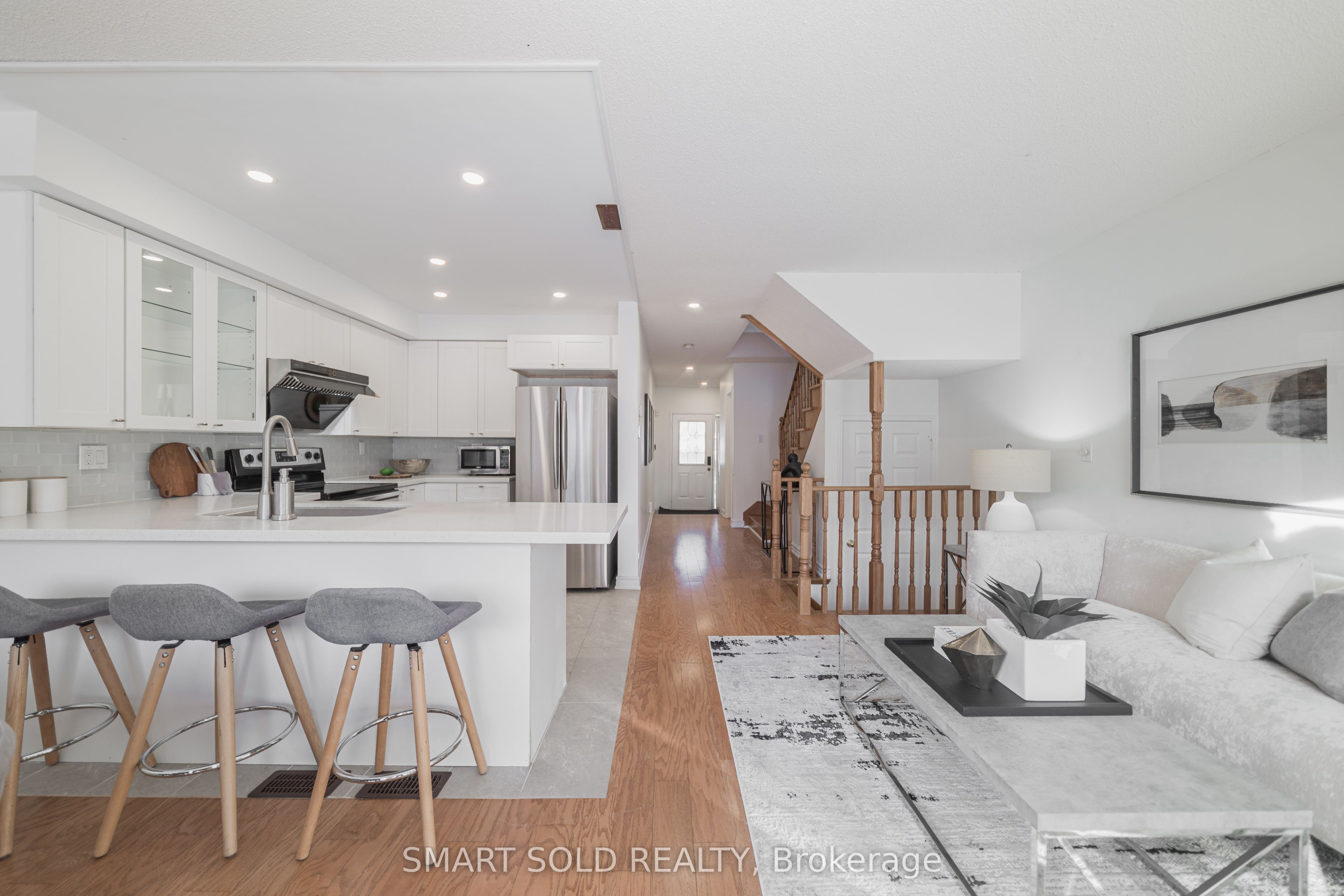 29 Breezeway Crescent