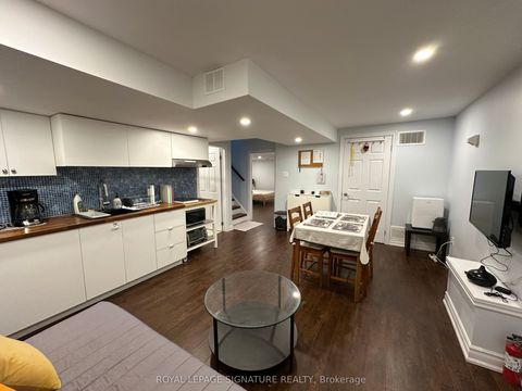 4273 Pheasant Run BSMT Mississauga ON L5L 2B8