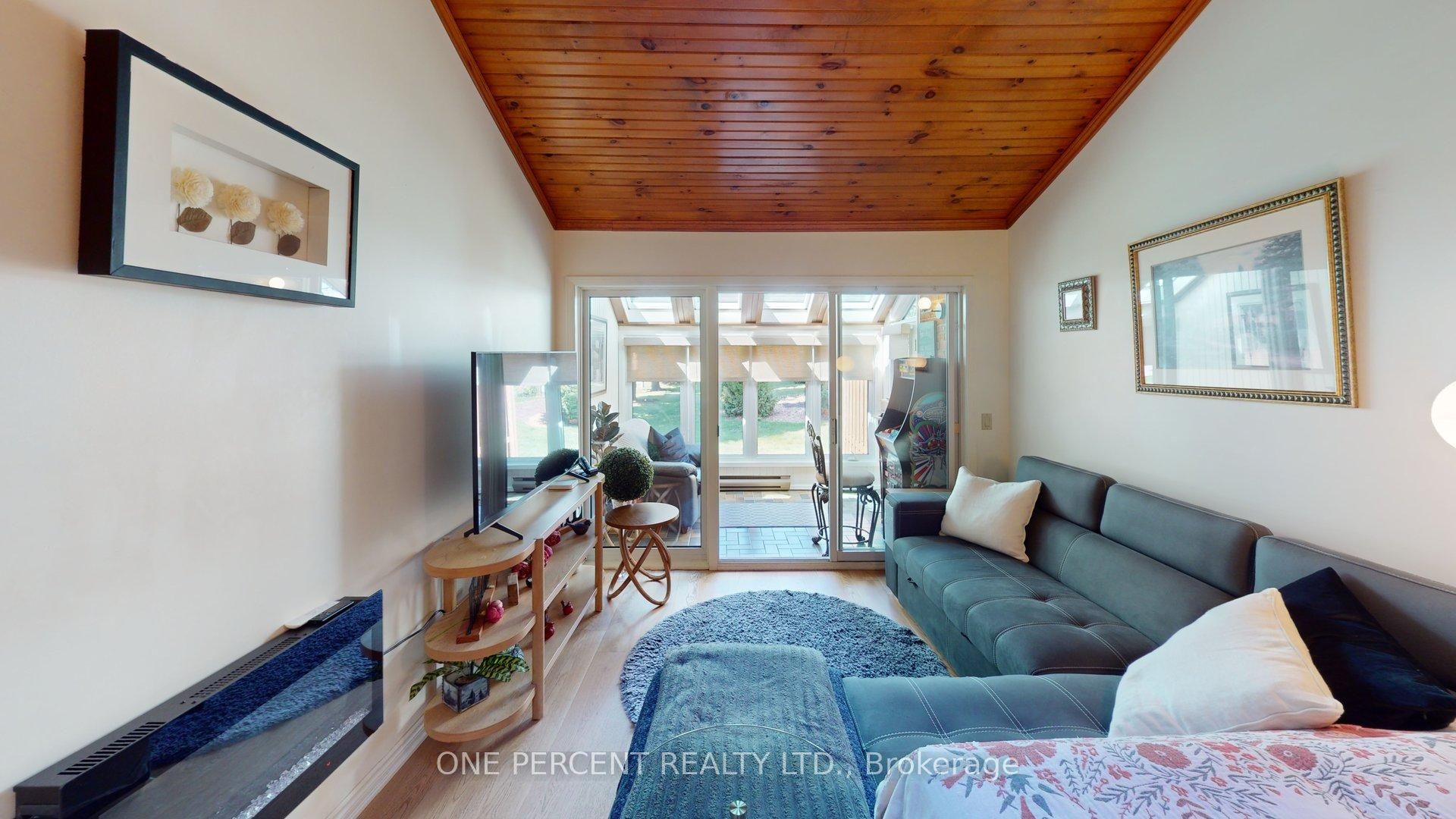 4101 Diana Park