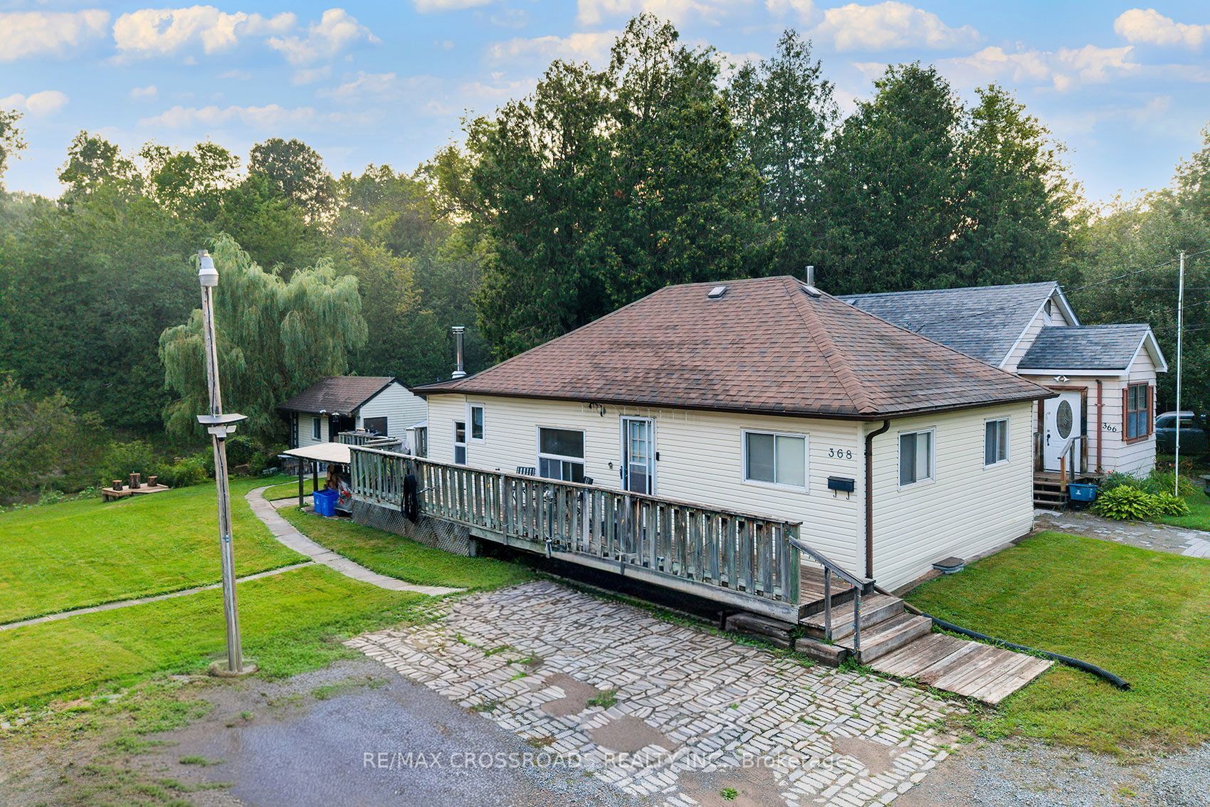 368 Cedar Valley Boulevard