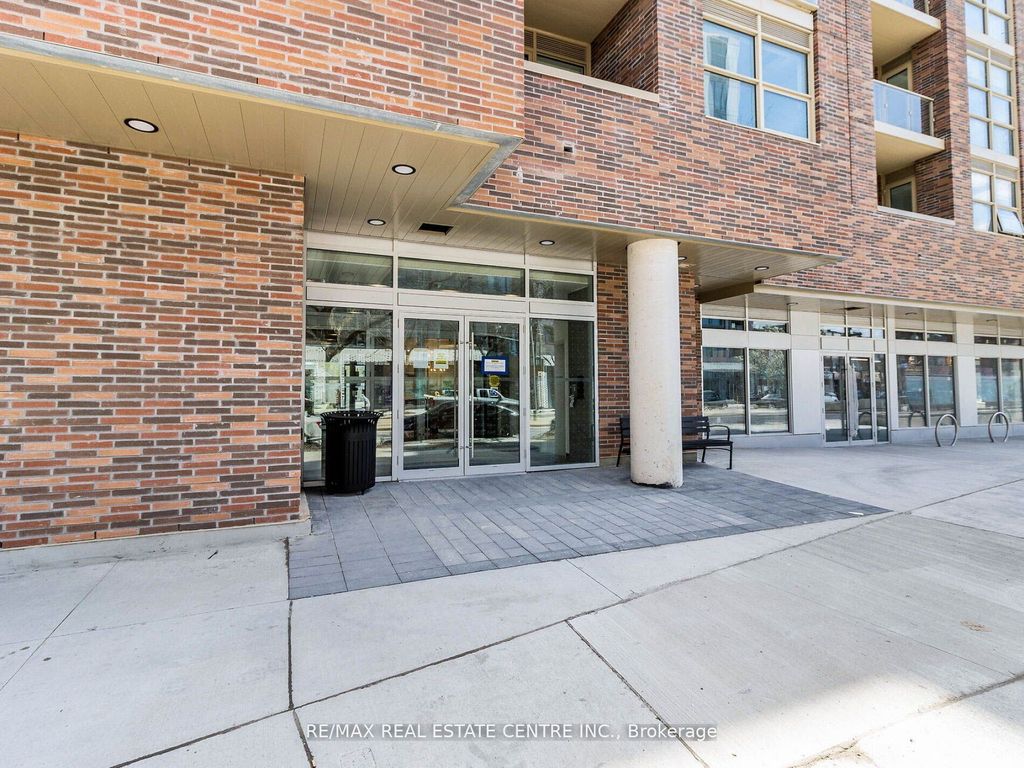 Photo of 1787 St. Clair Avenue #429, Toronto, ON M6N 0B7 (MLS # W12508262)