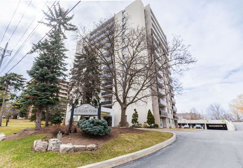 81 Millside Drive 605 Milton ON L9T 3X4