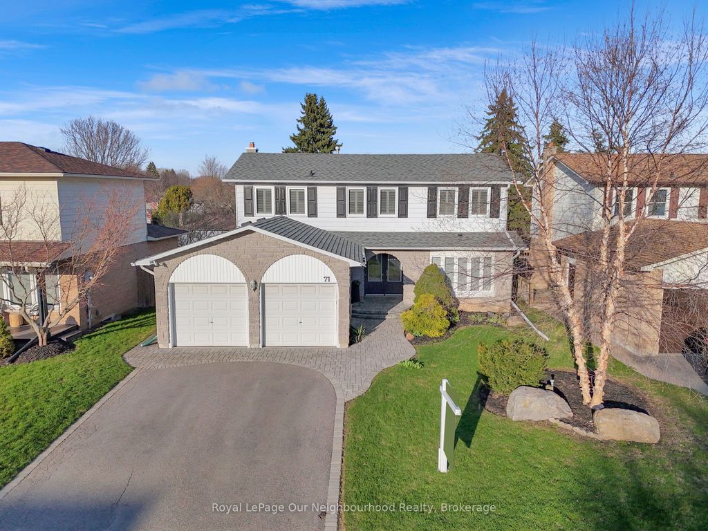 Photo of 71 Rhonda Boulevard, Clarington, ON L1C 3W3 (MLS # E13036006)