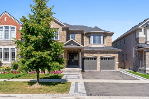 16 Cloverhaven Road Brampton ON L6P 4E4