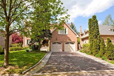 26 Ritter Crescent Markham ON L3R 4K5