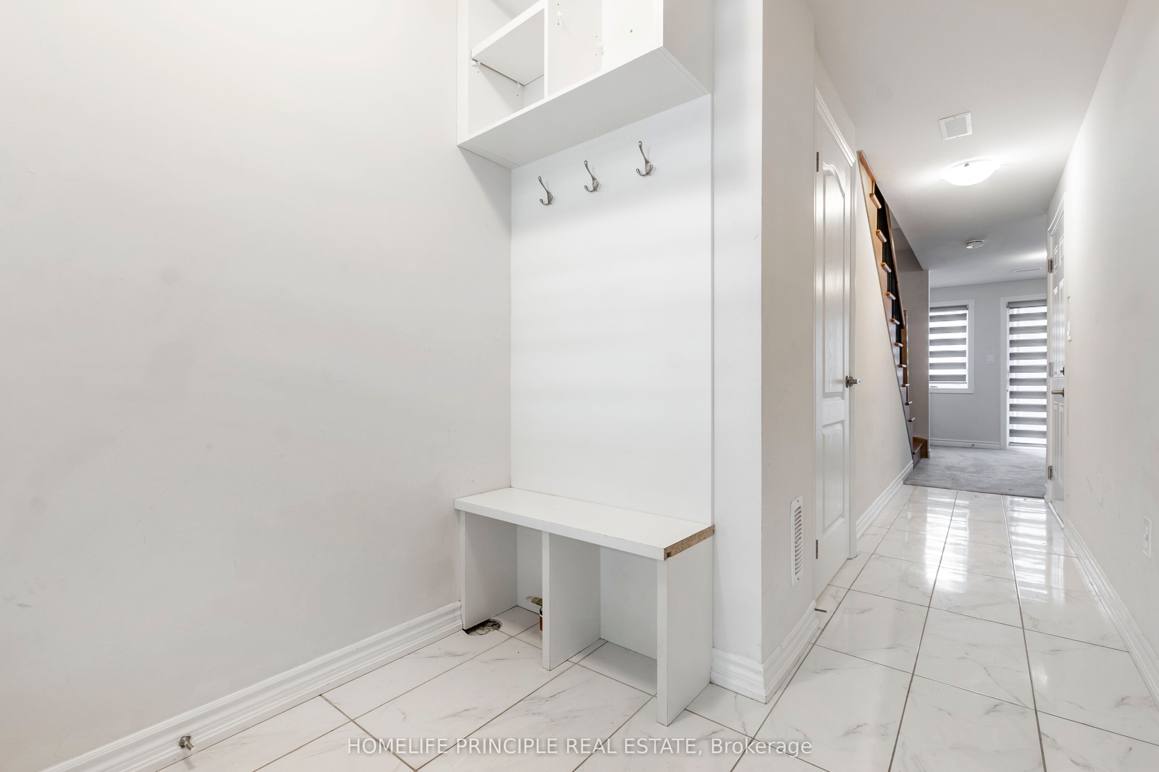 21 Arcola Street