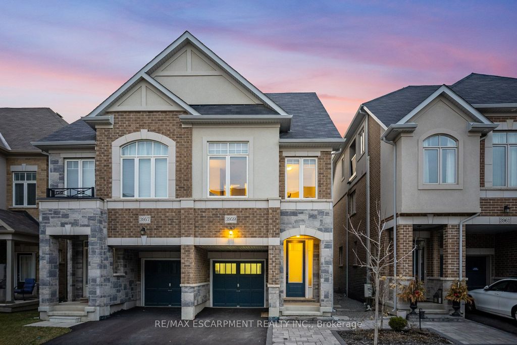 Photo of 3959 Koenig Road, Burlington, ON L7M 0Z7 (MLS # W12587126)