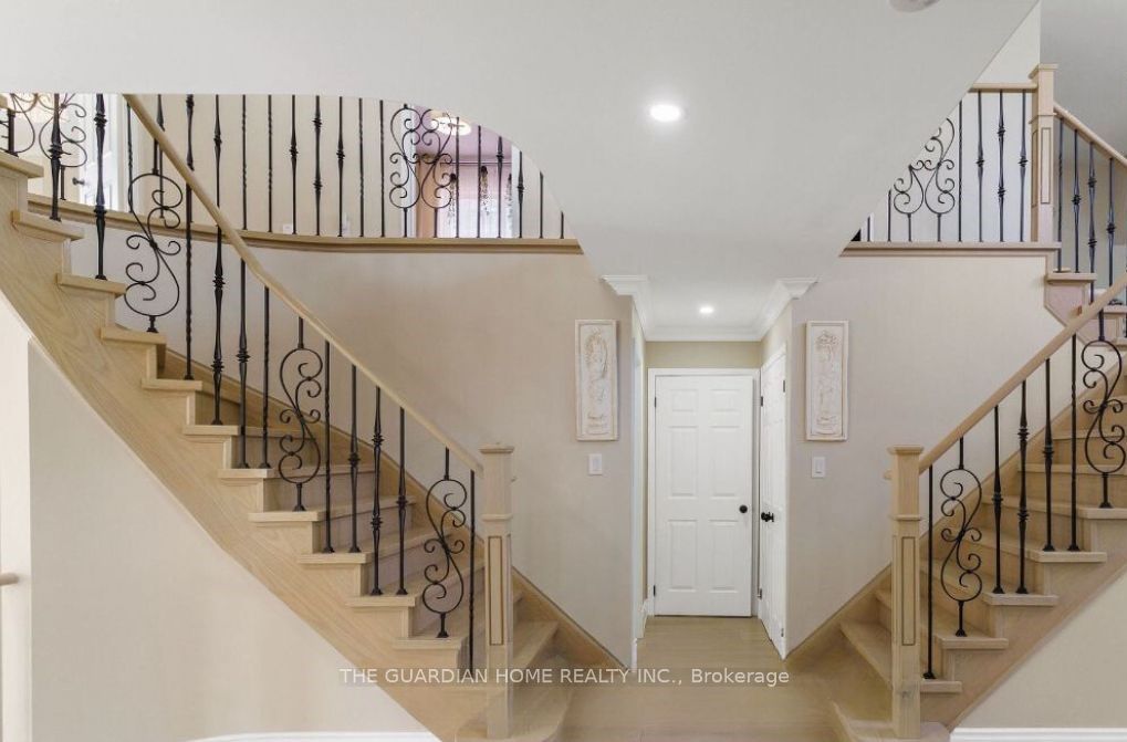 101 Mcclellan Way