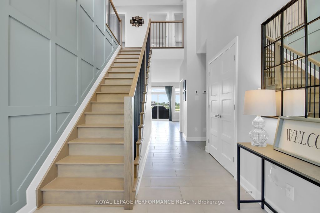 Photo of 643 Parkview Terrace, Russell, ON K4R 0C6 (MLS # X13073032)