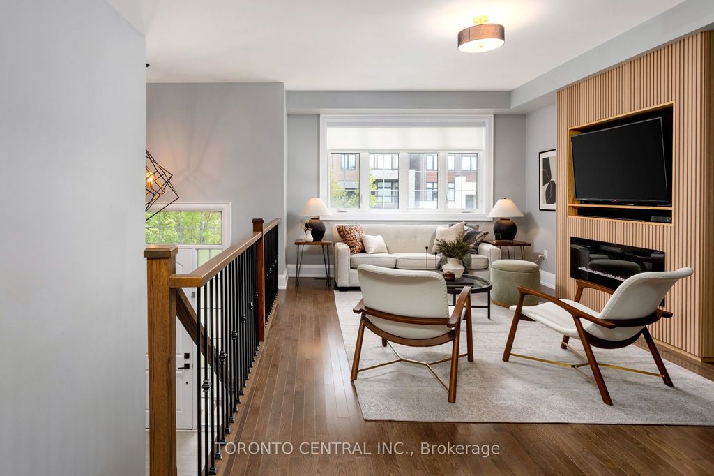 Photo of 9 Chimney Swift Court, Toronto, ON M9B 0C6 (MLS # W12489362)