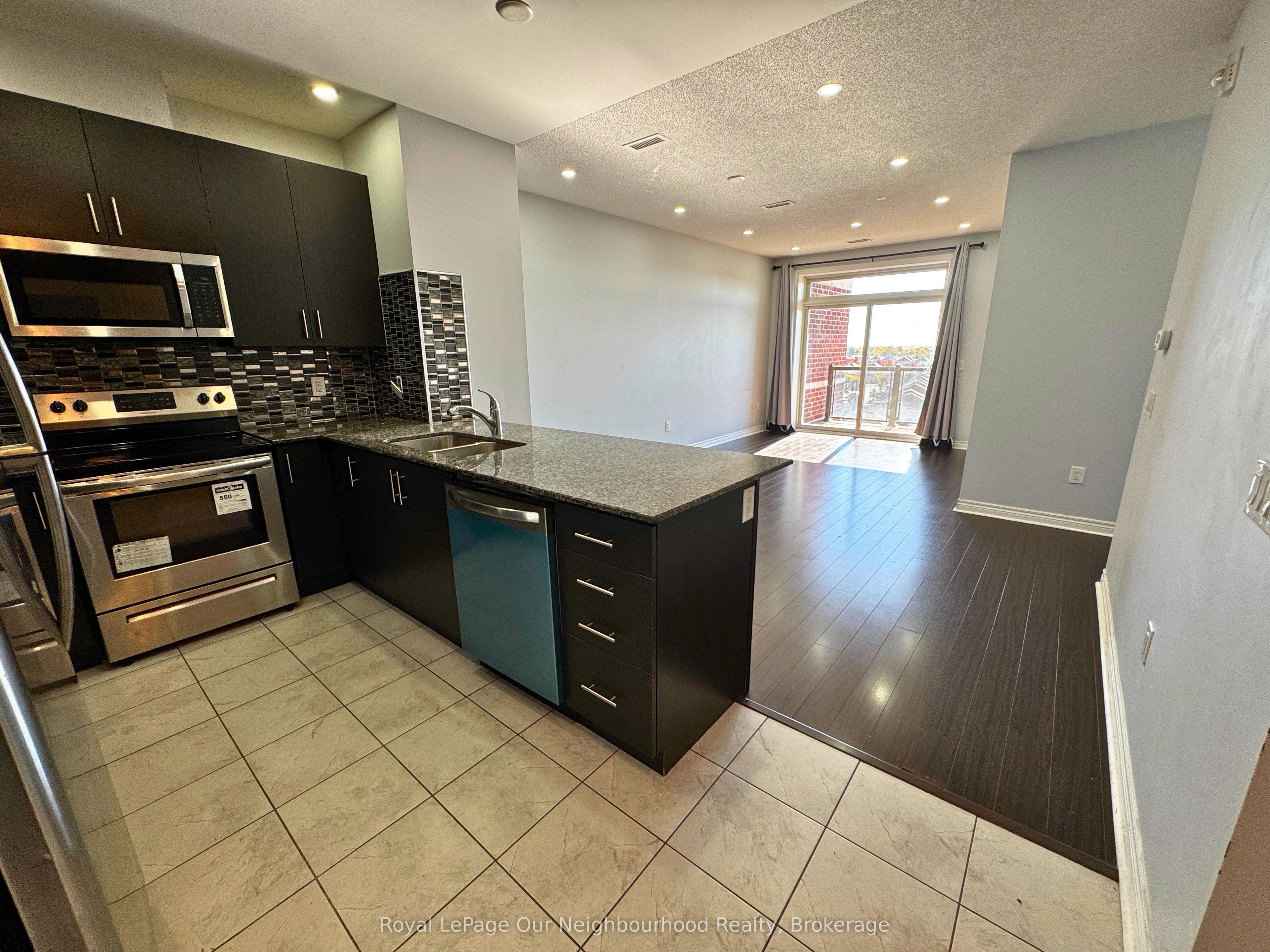 7325 Markham Road 814