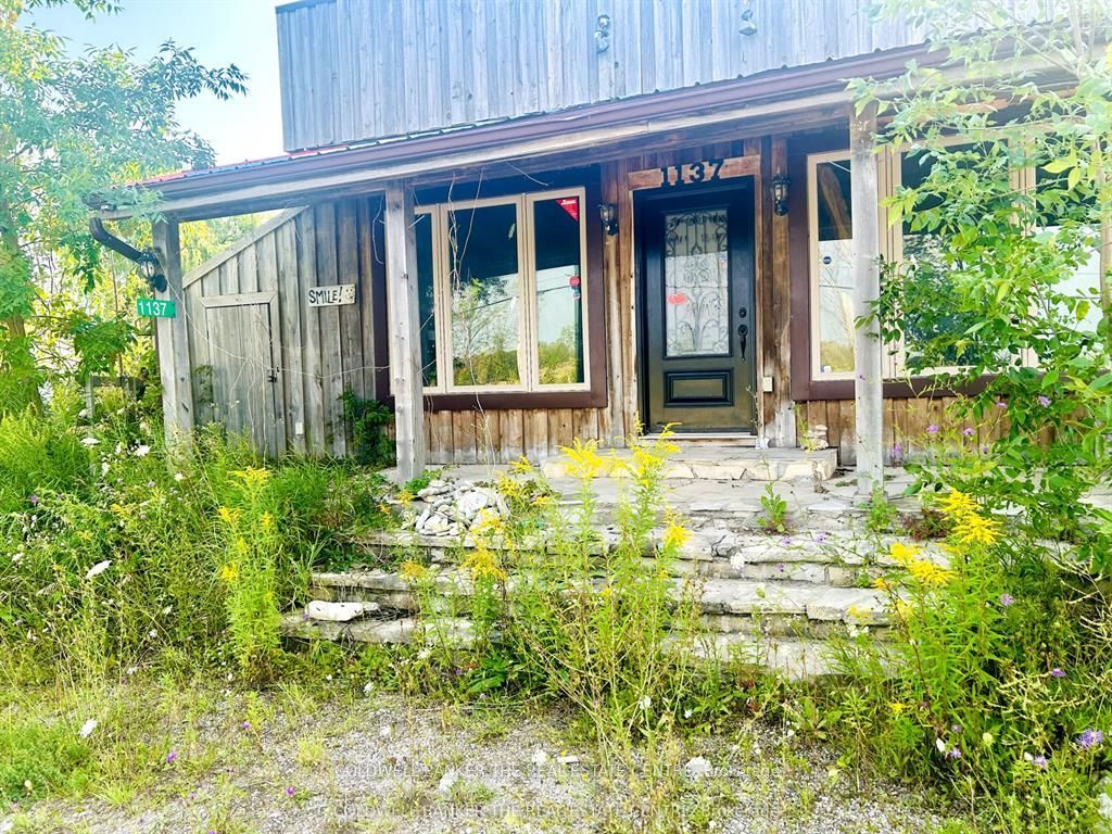 Photo of 1137 6 Highway, South Bruce Peninsula, ON N0H 2T0 (MLS # X13082180)