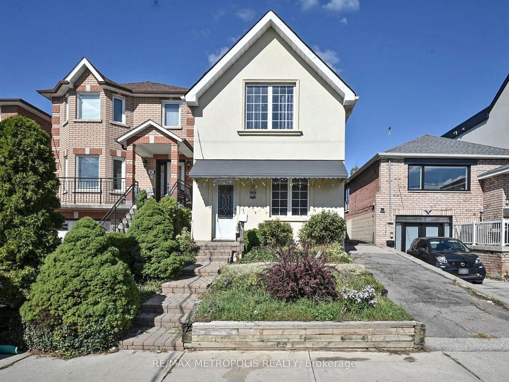 Photo of 28 Eversfield Road, Toronto, ON M6E 1T7 (MLS # W12464206)