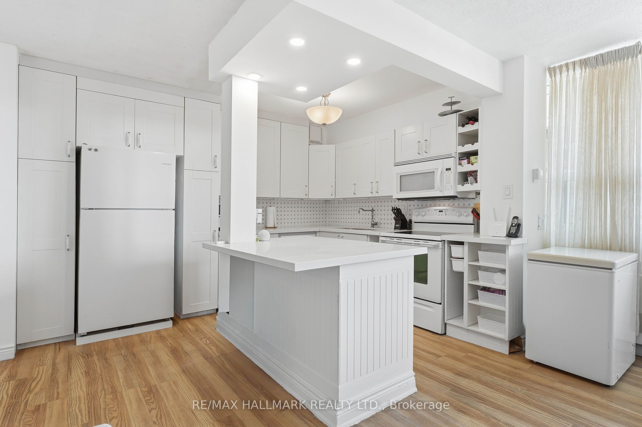 180 Markham Road 503