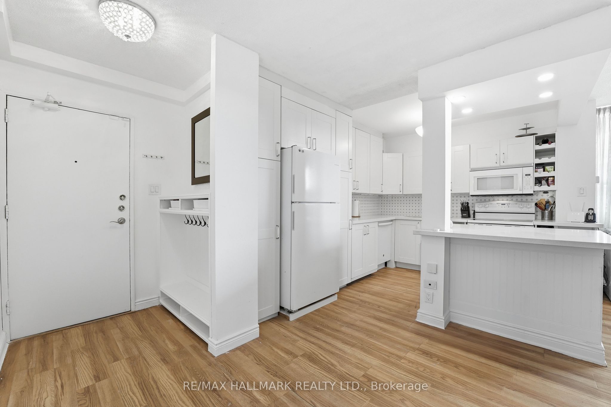 180 Markham Road 503