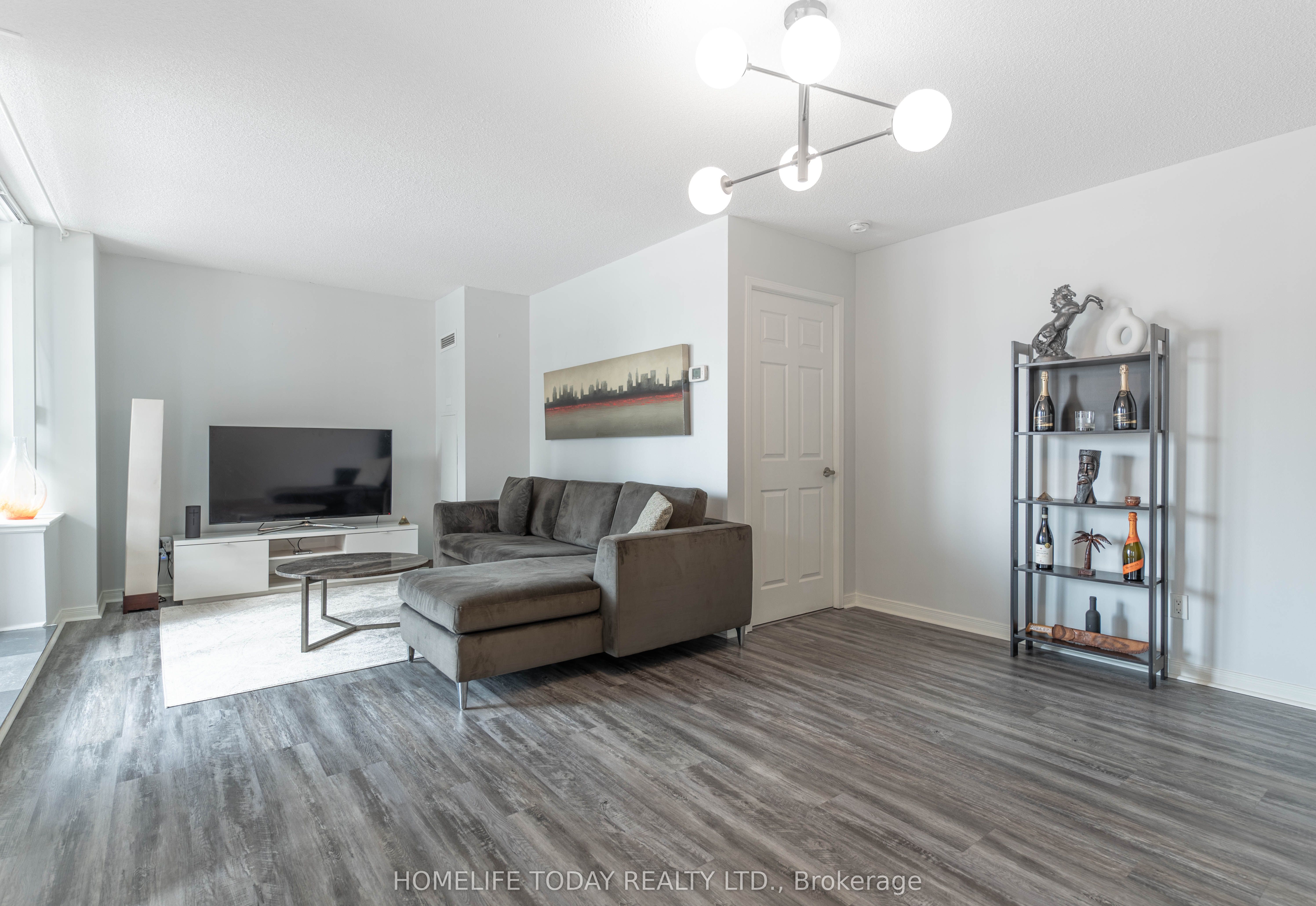 73 King William Crescent 510