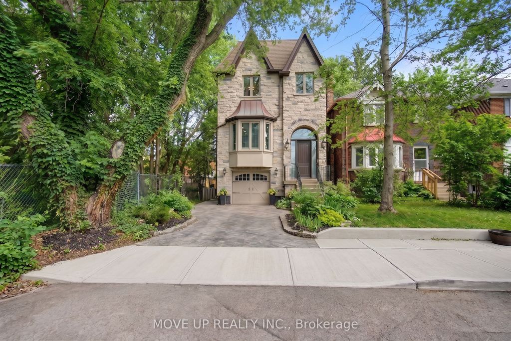 Photo of 226 Glengarry Avenue, Toronto, ON M5M 1E4 (MLS # C13023054)