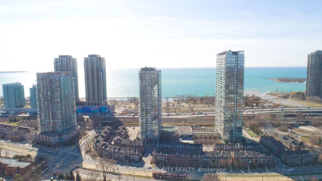 Photo of 105 The Queensway Avenue #415, Toronto, ON M6S 5B5 (MLS # W13795570)
