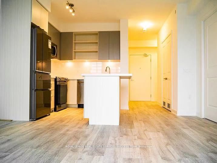 4699 Glen Erin Drive 703