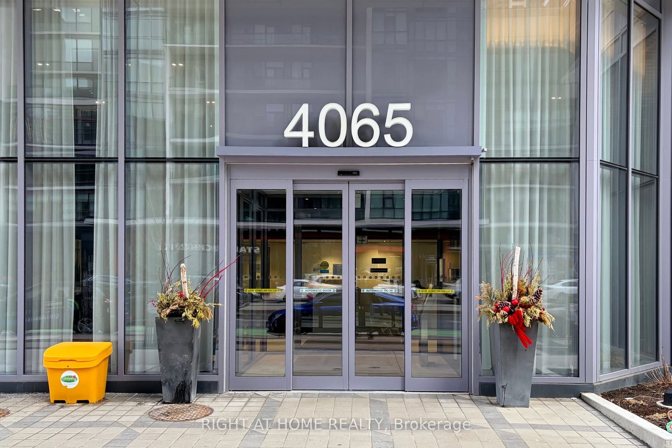 4065 Confederation Parkway 2507