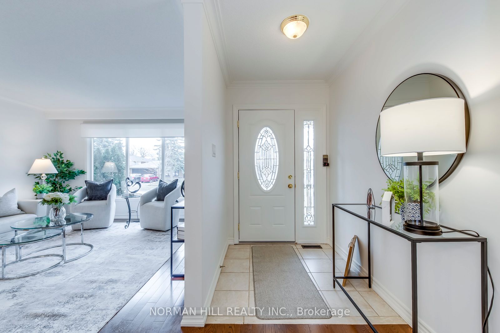 1213 Shamir Crescent