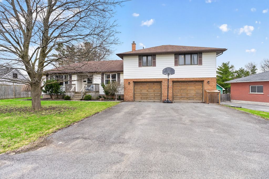 Photo of 1198 Brass Drive, Kingston, ON K7M 3M3 (MLS # X13040280)