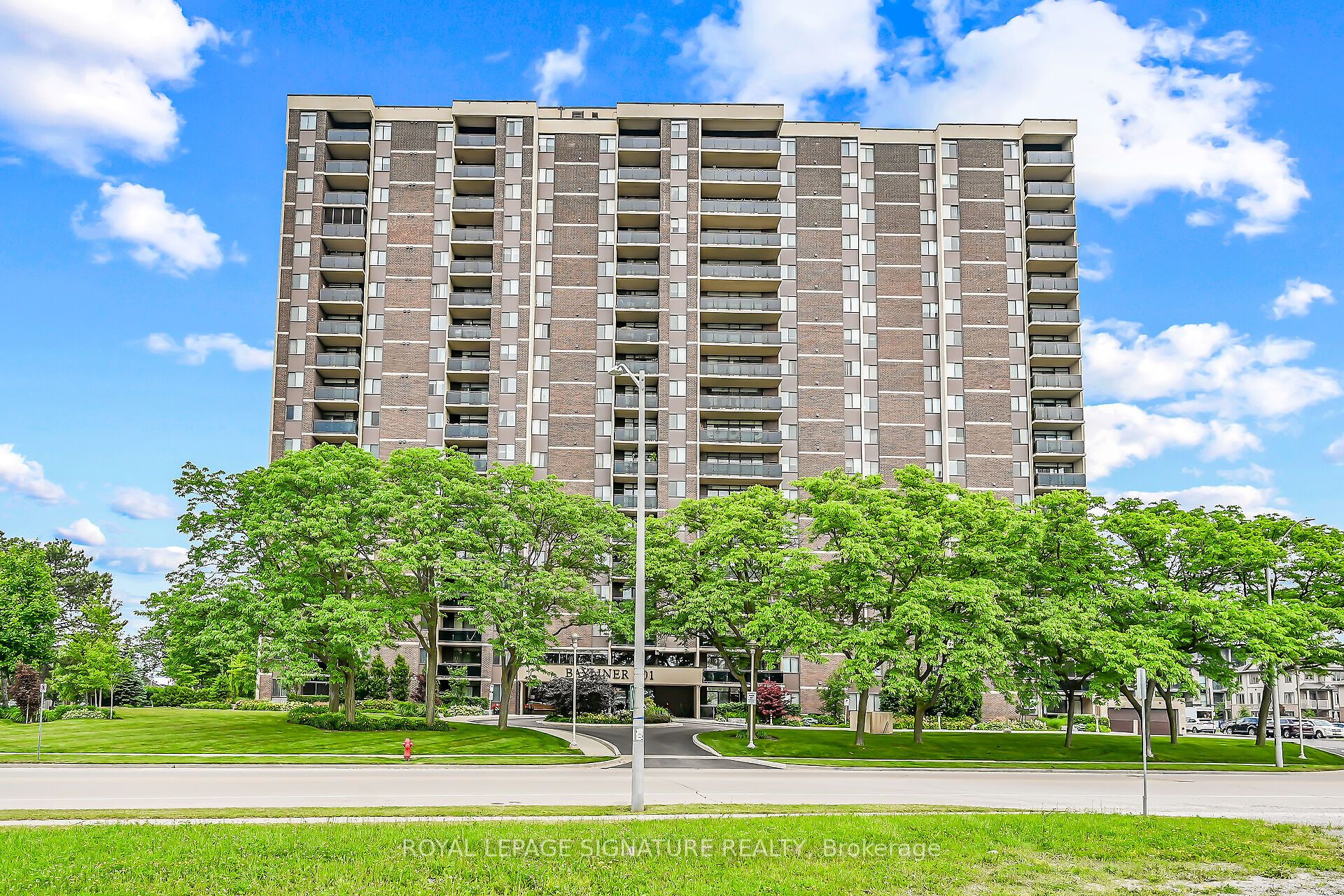301 Frances Avenue 907