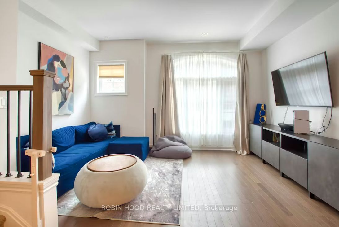 40 Lunar Crescent Unit 65