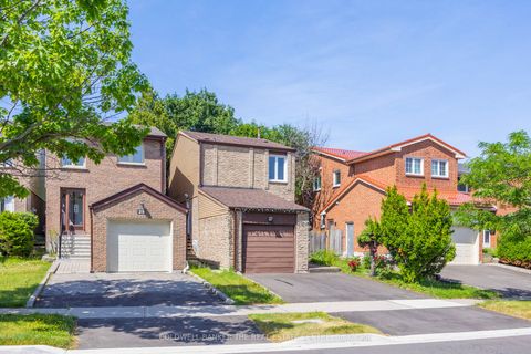 23 Riviera Drive W Vaughan ON L4K 2H9