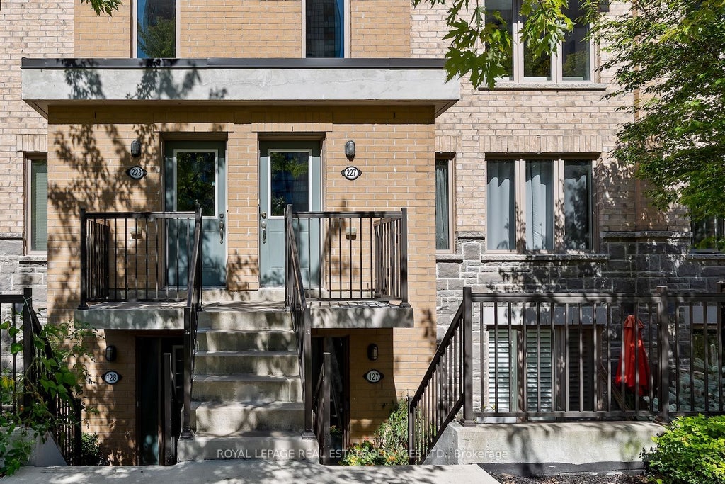Photo of 7 Foundry Avenue #227, Toronto, ON M6H 0B7 (MLS # W13812534)