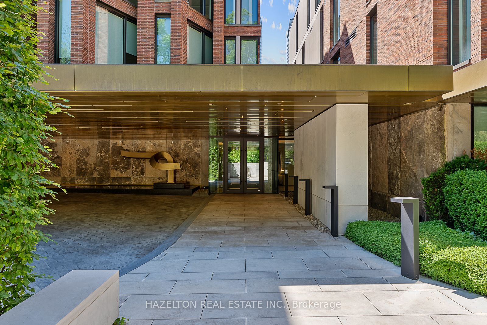 7 Dale Avenue 304