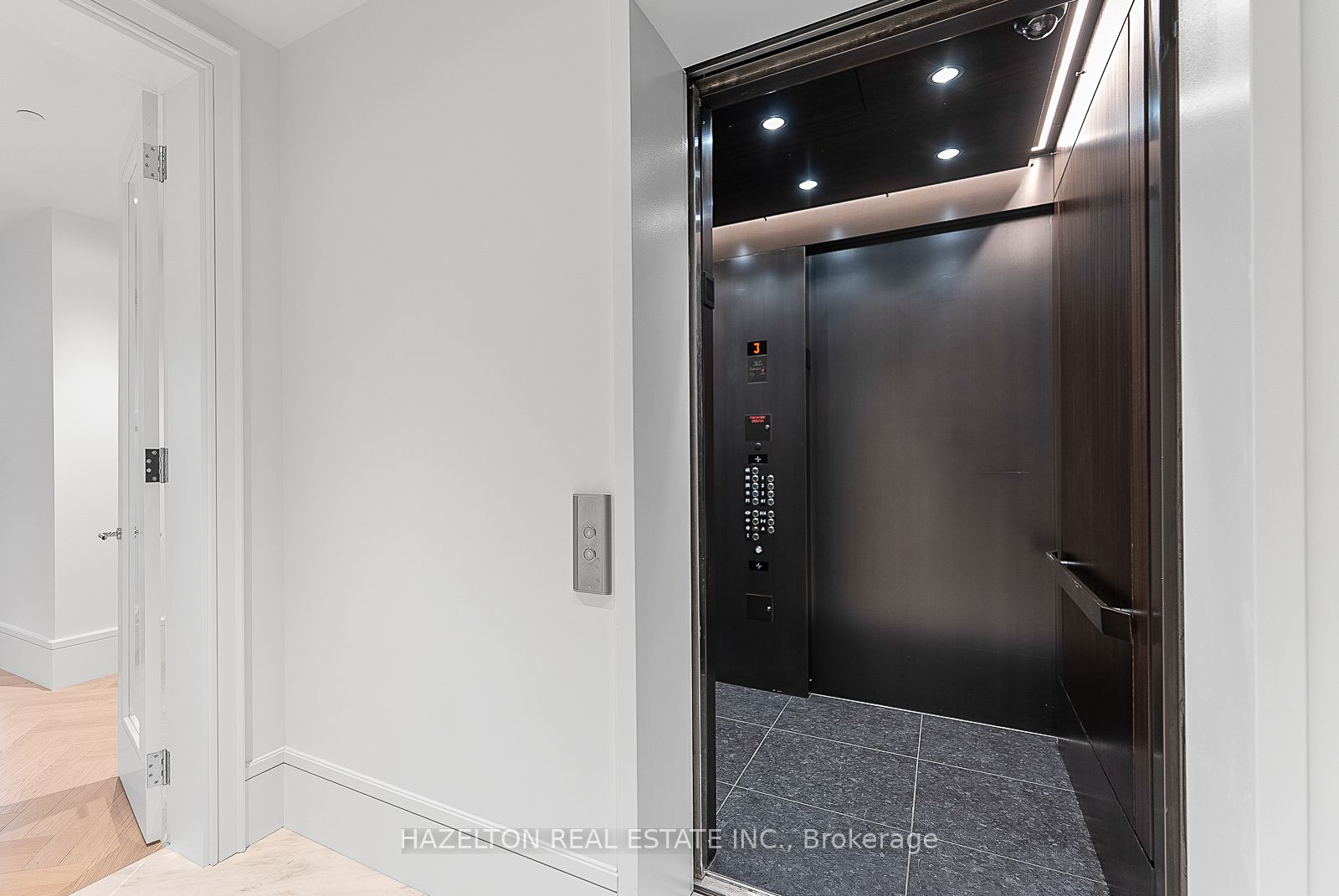 7 Dale Avenue 304