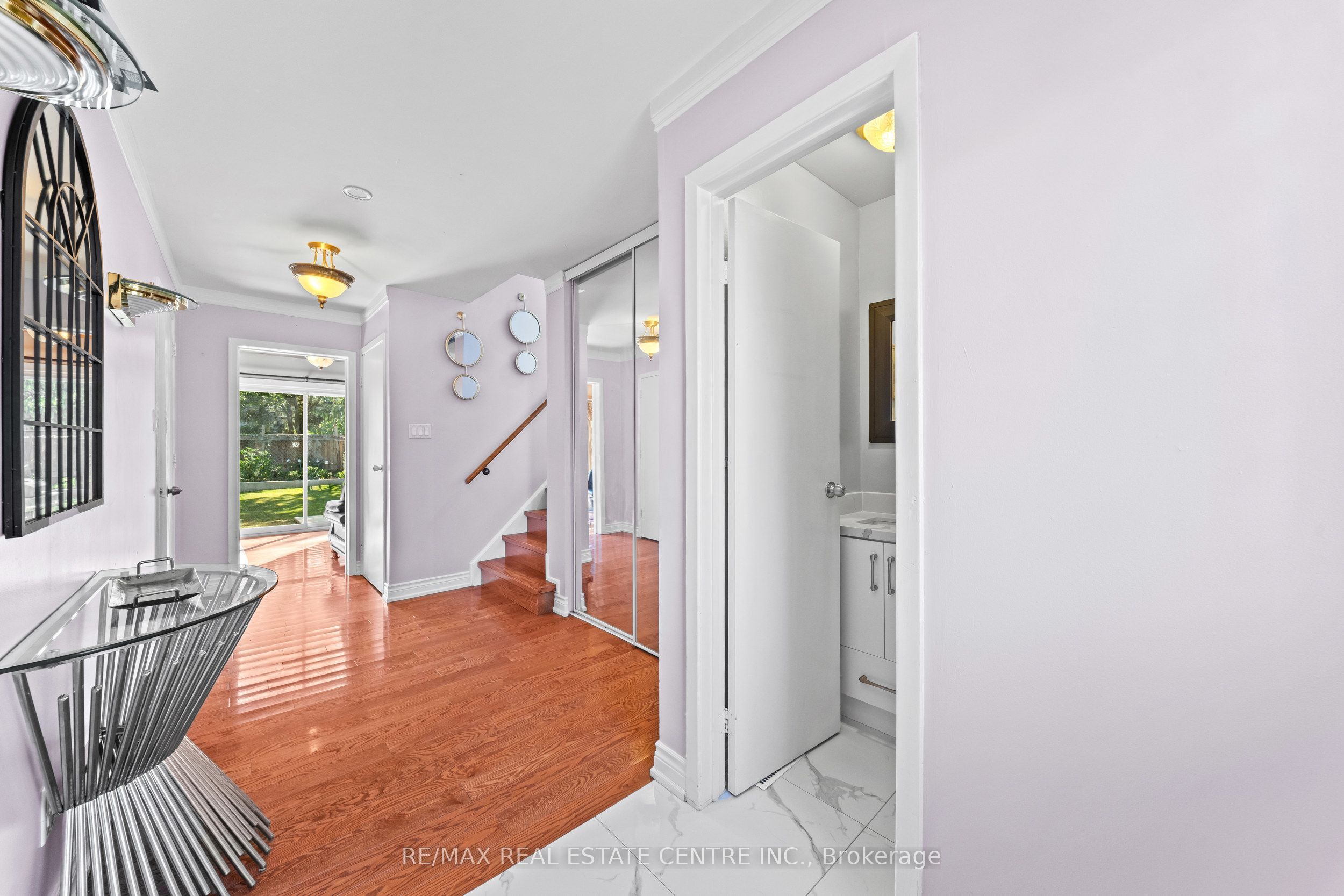 27 Jefferson Road