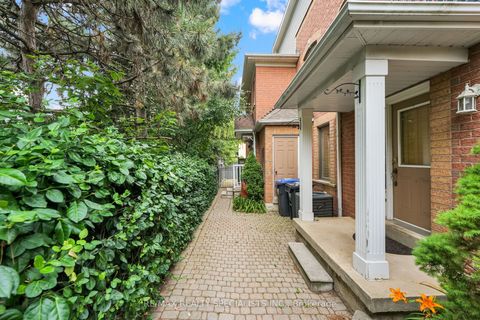 136 Clover Bloom Road Brampton ON L6R 1S6