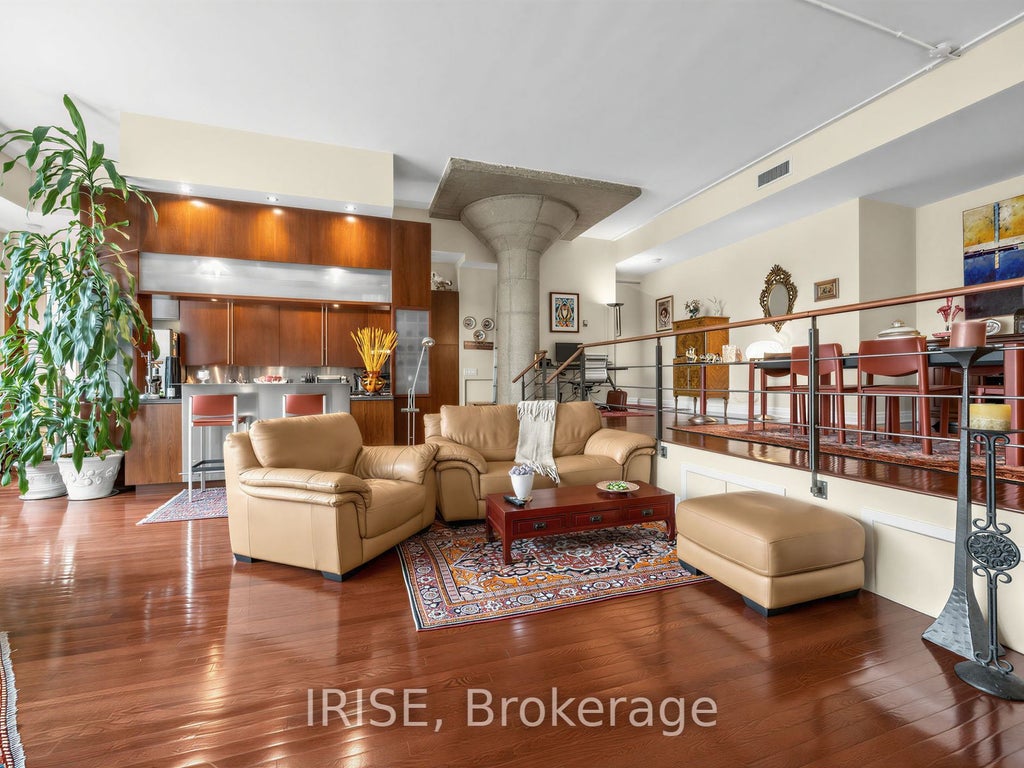 Photo of 155 Dalhousie Street #1014, Toronto, ON M5B 2P7 (MLS # C13817074)