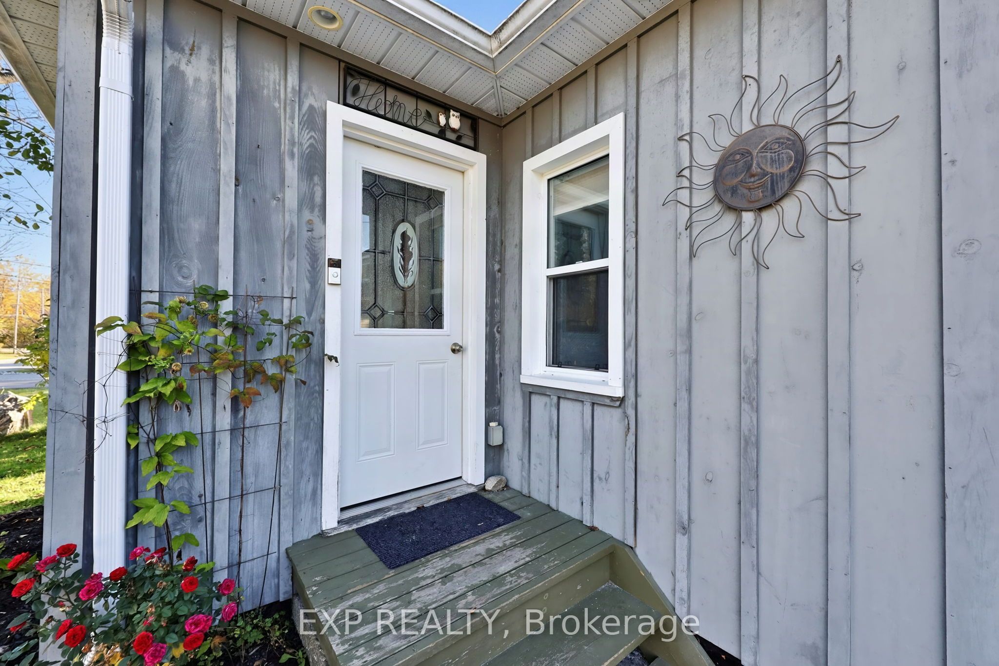 323 BELL Street
