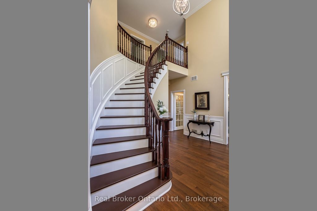 Photo of 9 Paige Court, Hamilton Township, ON K9A 0W6 (MLS # X13158858)