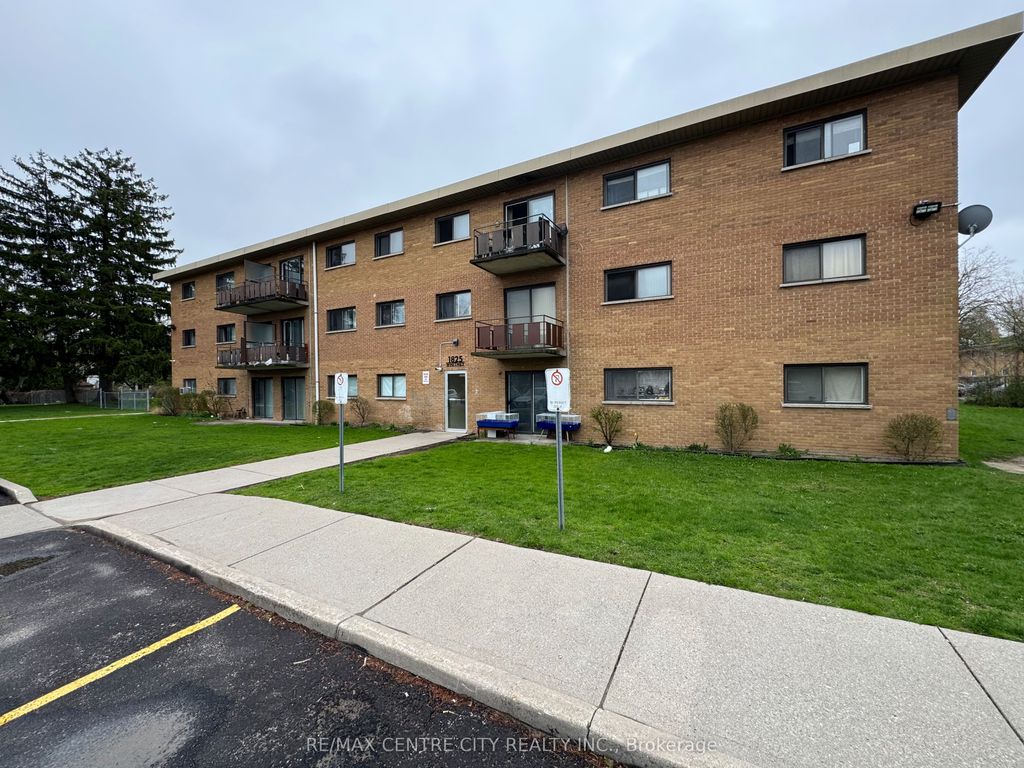 Photo of 1825 Whitney Street #307, London East, ON N5W 2W3 (MLS # X13045232)
