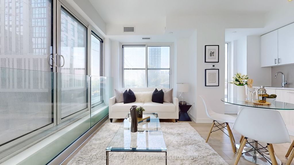 Photo of 1195 The Queensway N/A #213, Toronto, ON M8Z 0H1 (MLS # W12813134)