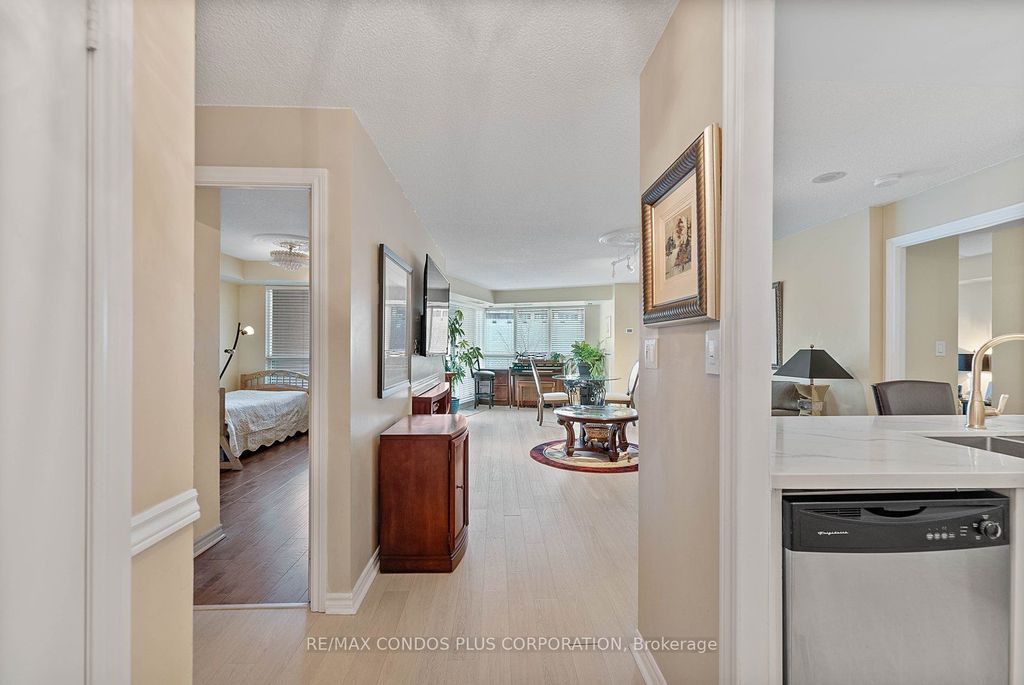 Photo of 2111 Lake Shore Boulevard W #506, Toronto, ON M8V 4B2 (MLS # W12987572)