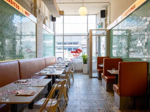 92 OSSINGTON Avenue Toronto ON M6J 2Z4